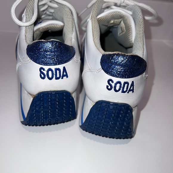 Soda platform sneakers size 8.5 - Picture 10 of 11